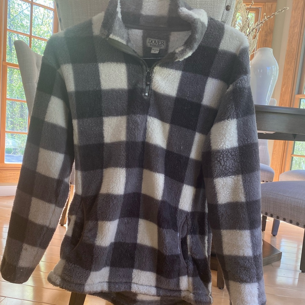 Dover Saddlery quarter zip - size S